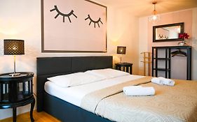 Modern Suite Schoenbrunn